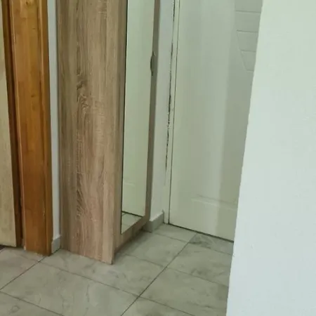 Apartment Stan Na Dan Podgorica